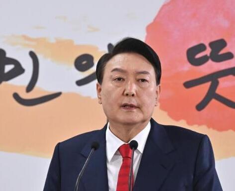 日韩领导人在东京举行会晤 将重启“穿梭外交”