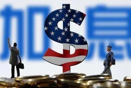 美联储官员:目前没有降息的紧迫性 明年下半年会降息两次