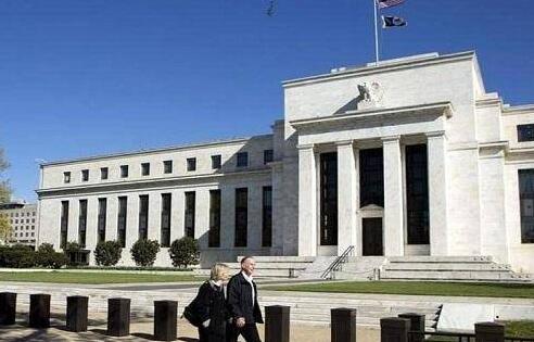 美联储称美银行存款一周流失近千亿美元