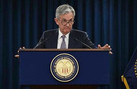 美联储主席警告经济衰退风险 称目前不考虑负利率
