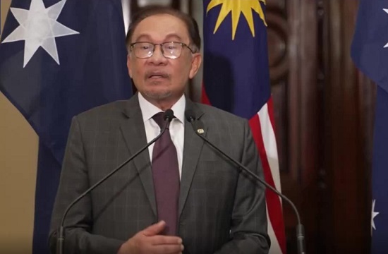 马来西亚总理再批西方“恐华症”